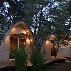 cabanons-jour-nuit.fr-provencehotel.com/